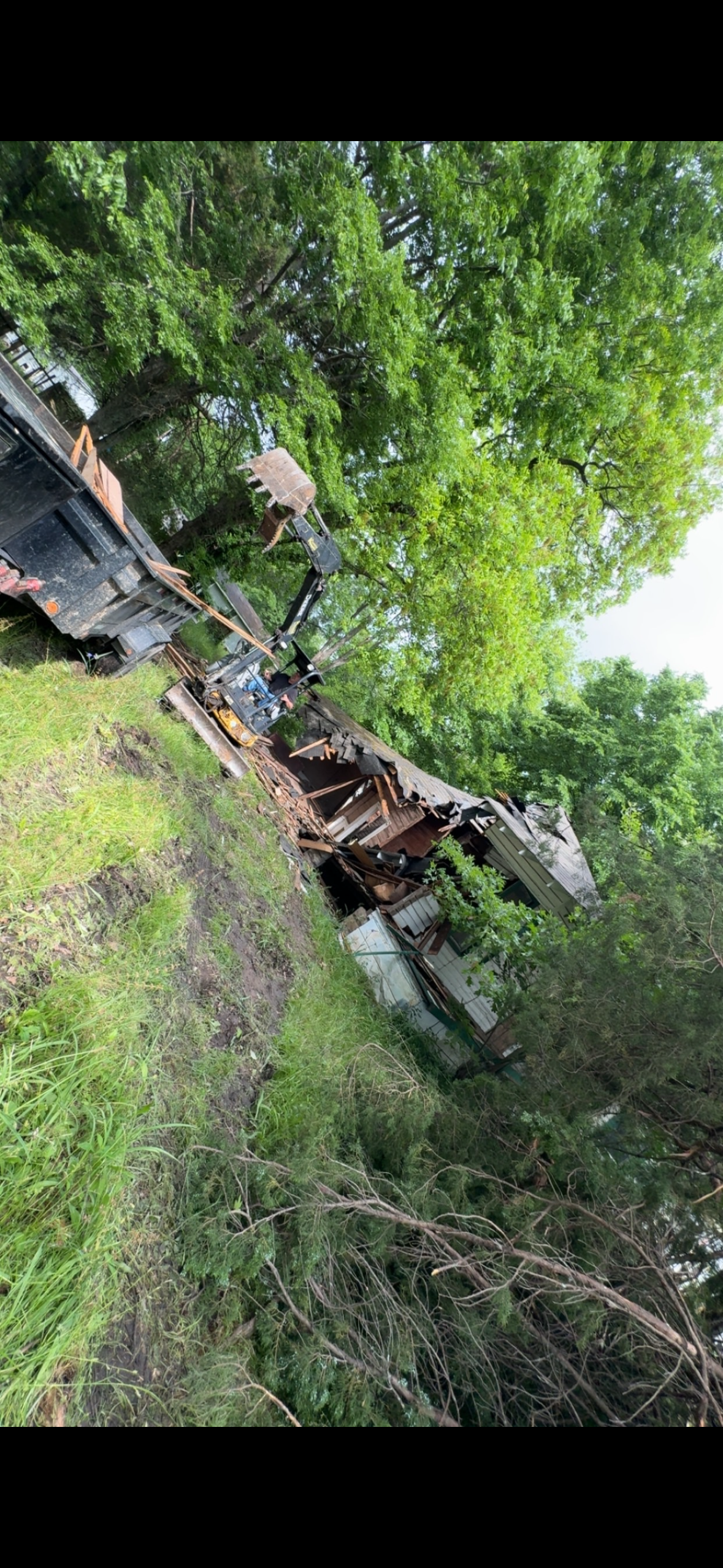 Demolition and Site Clearing Service
